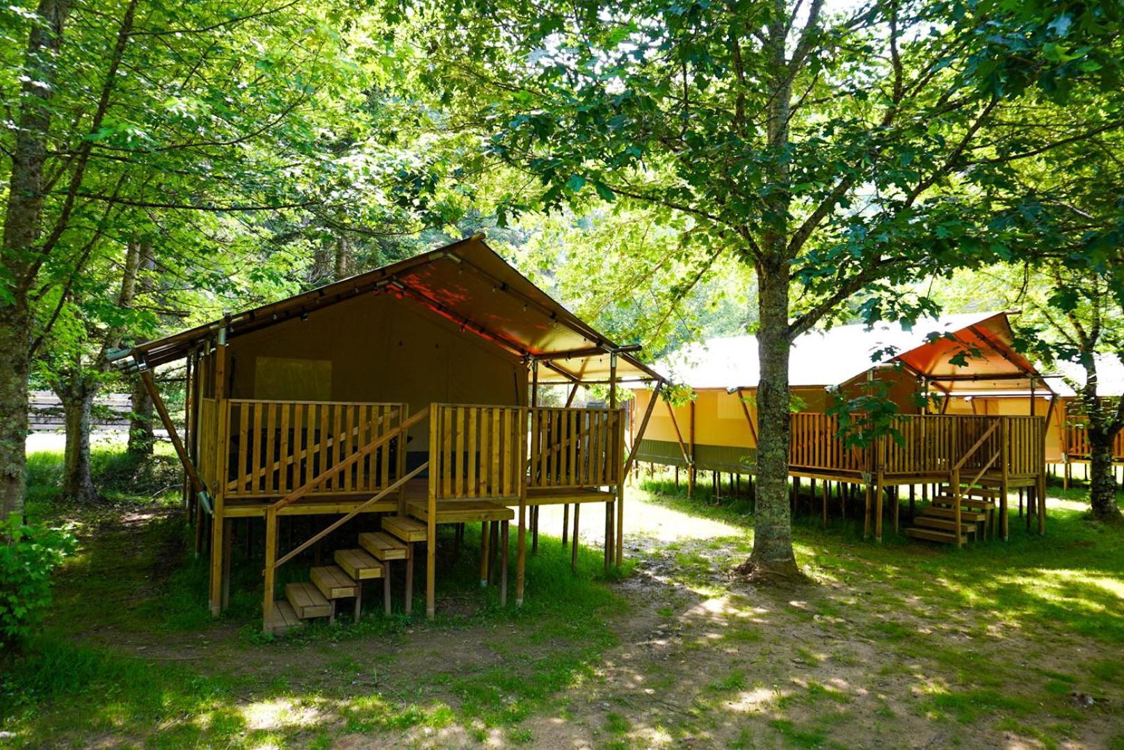 Camping Pittoresque Saint-Parthem Номер фото