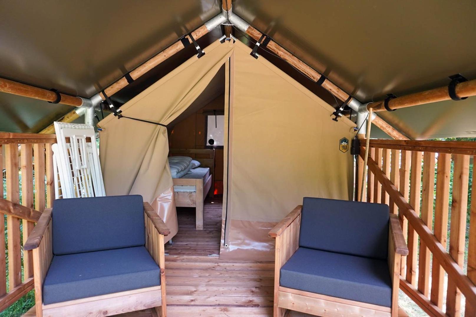 Camping Pittoresque Saint-Parthem Номер фото