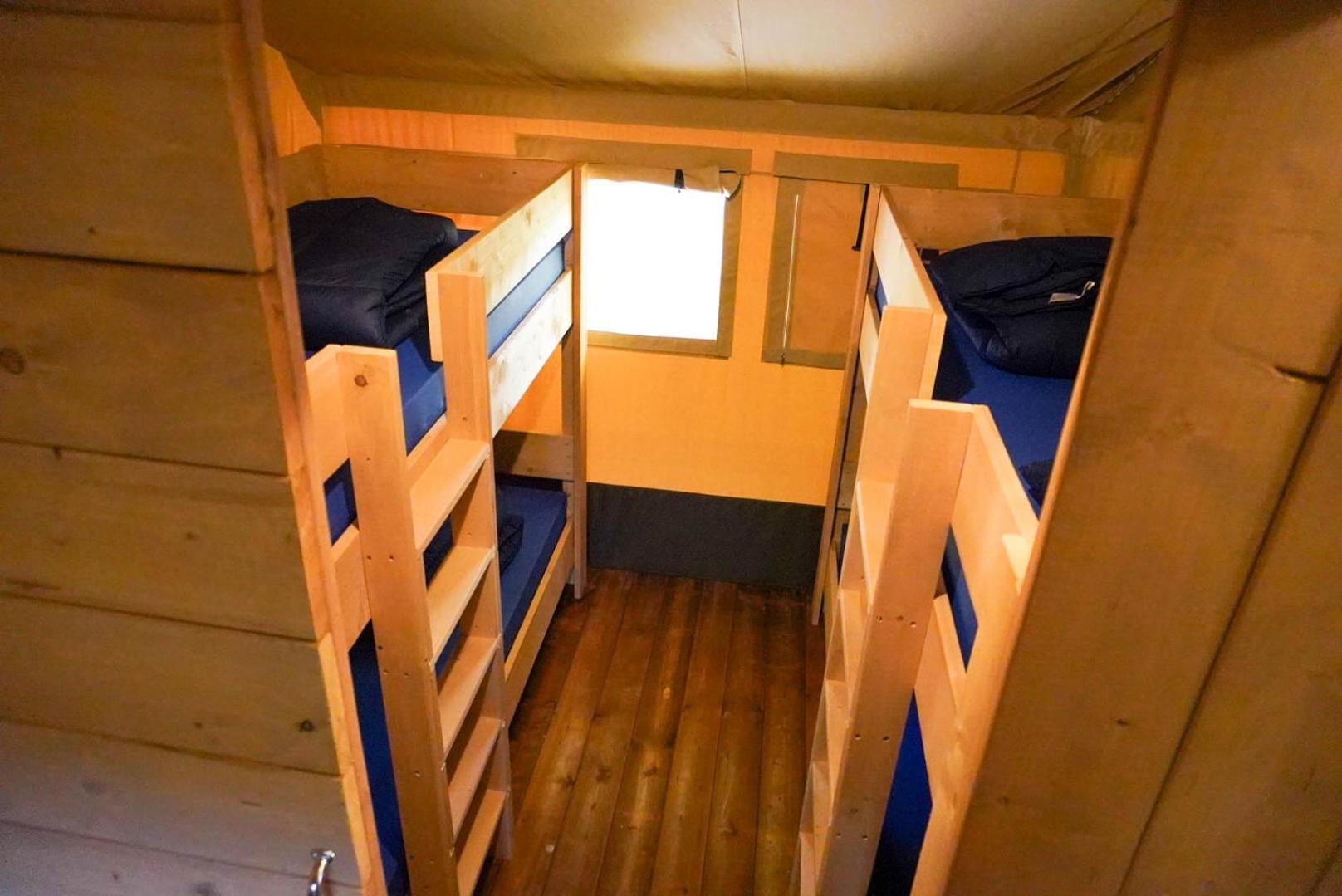 Camping Pittoresque Saint-Parthem Номер фото