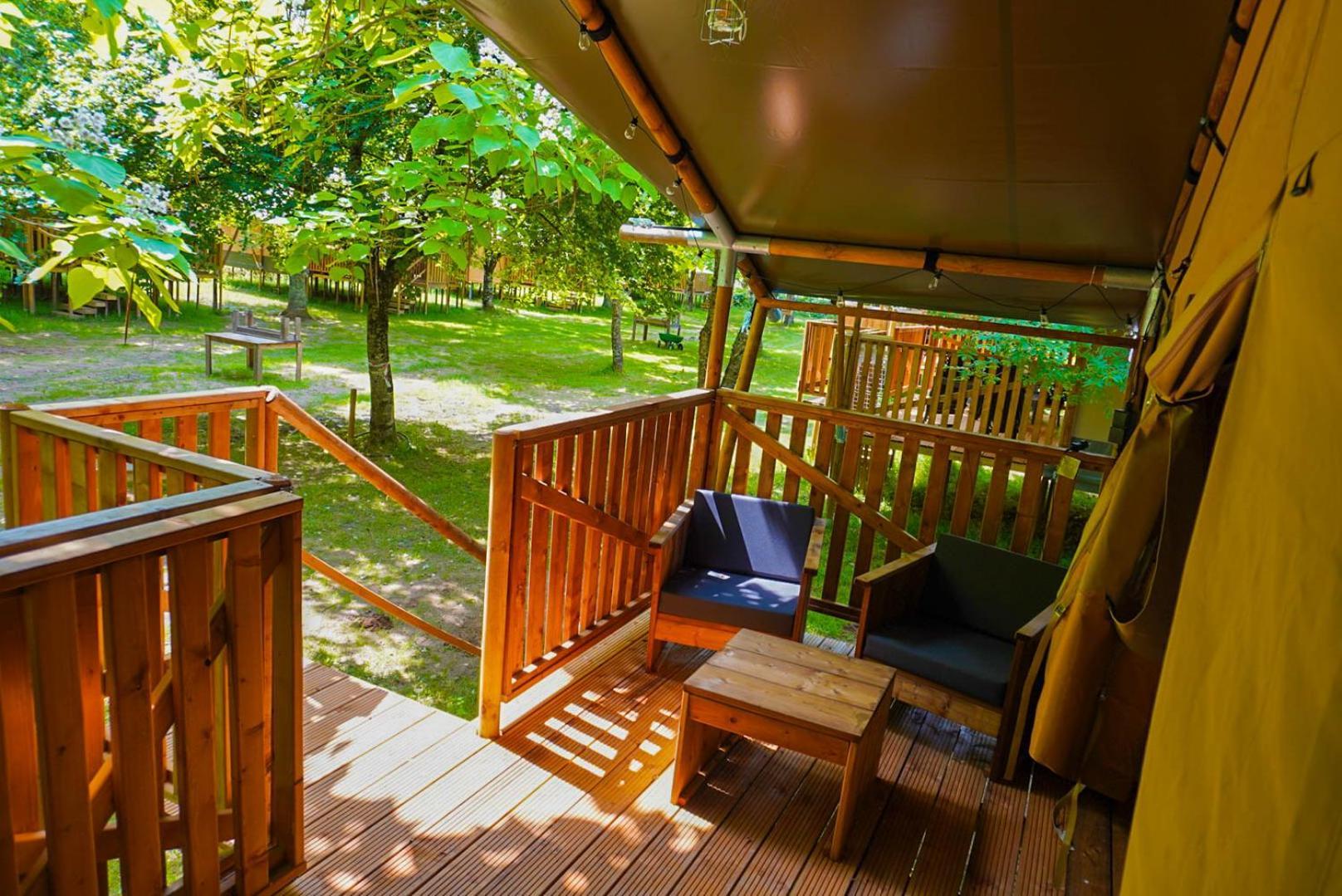 Camping Pittoresque Saint-Parthem Номер фото