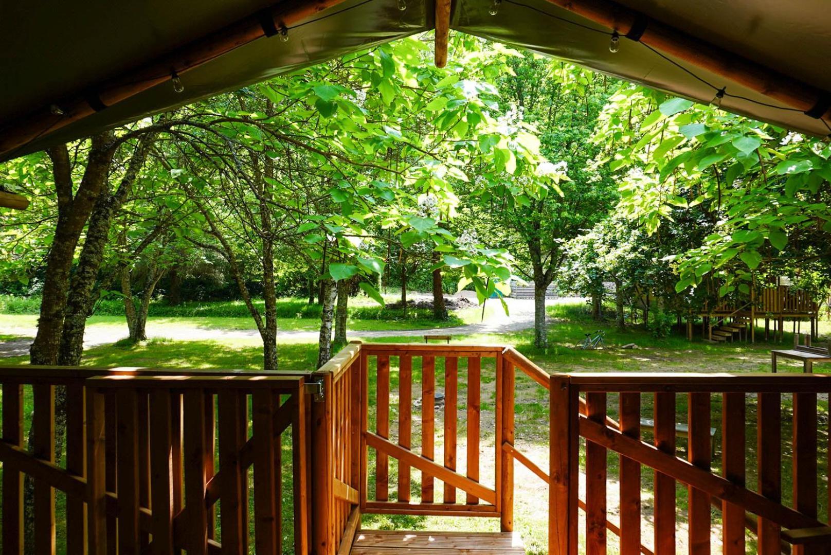 Camping Pittoresque Saint-Parthem Номер фото