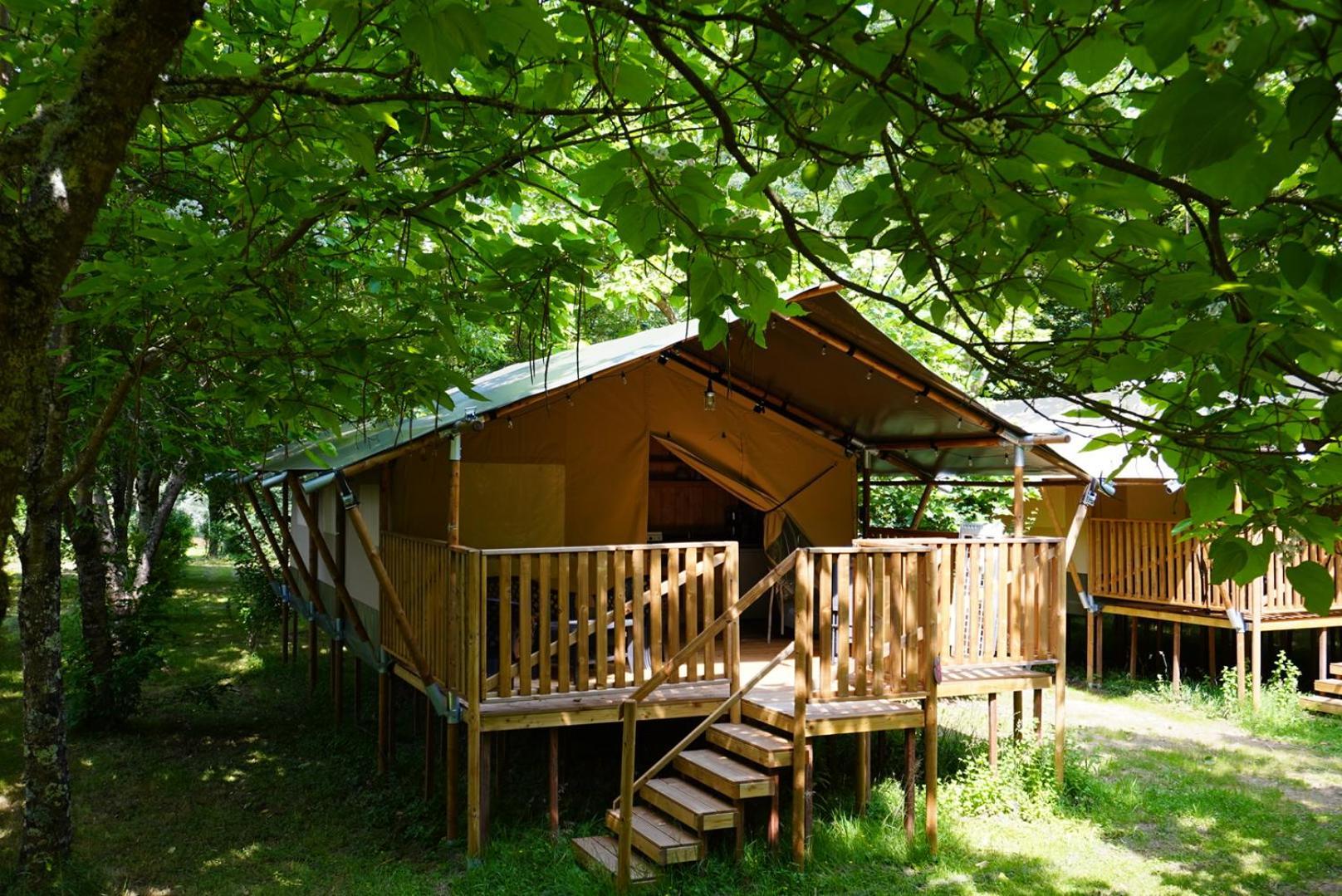 Camping Pittoresque Saint-Parthem Экстерьер фото